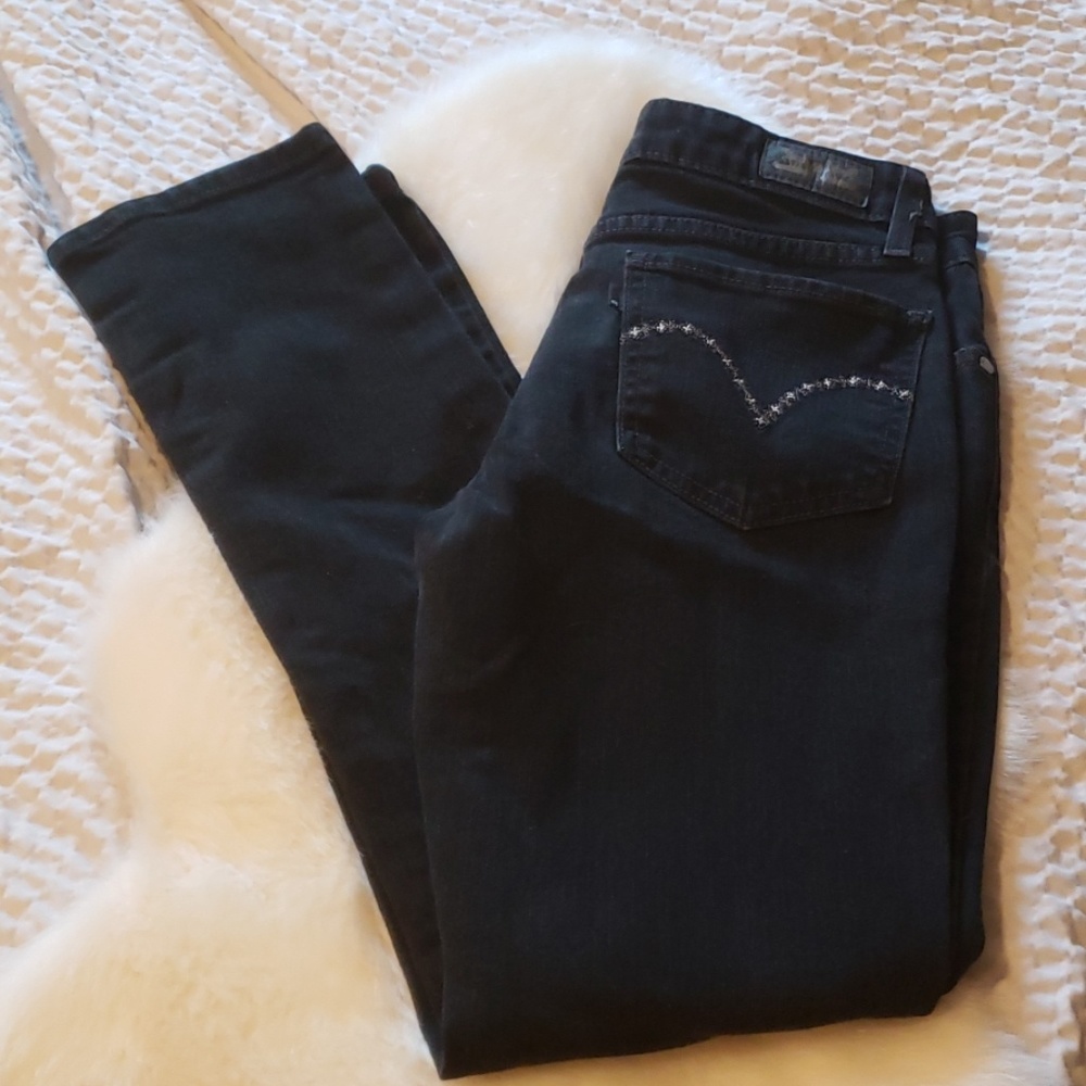 Levi's jeans size 6 mid rise skinny